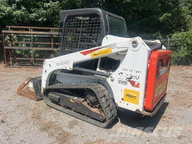 Bobcat T450 Skid steer loaders