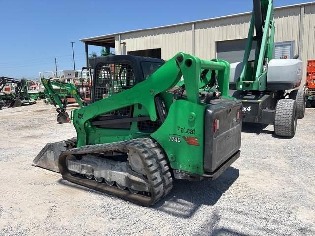 Bobcat T740 Skid steer loaders