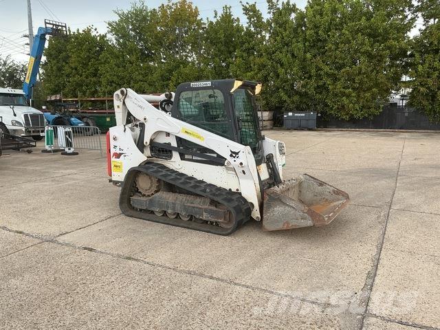 Bobcat T740 Skid steer loaders
