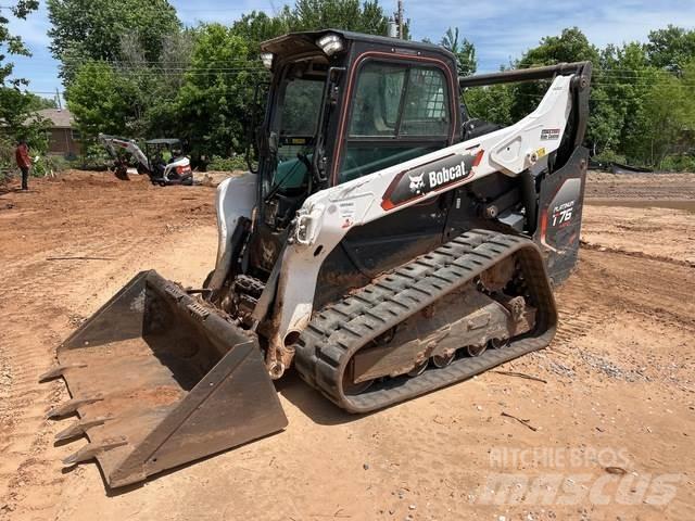 Bobcat T76 Skid steer loaders