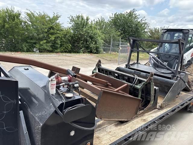 Bobcat T86 Skid steer loaders