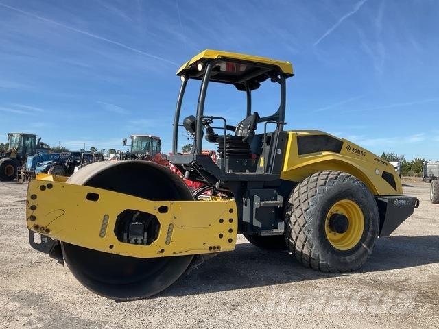 Bomag BW211D-5 Single drum rollers