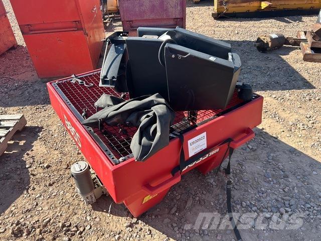Boss VBX3000 Sand and salt spreaders