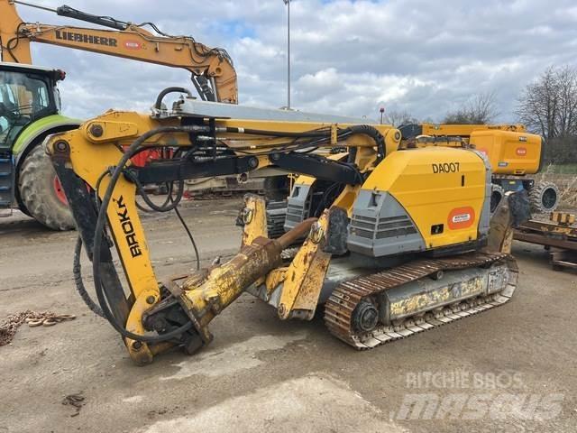 Brokk 400 Construction - Others