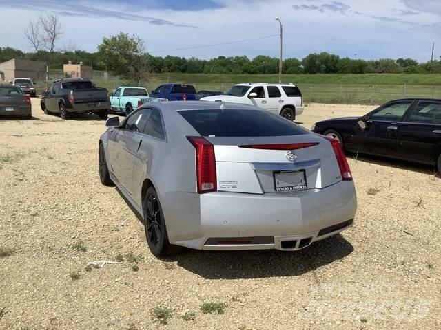 Cadillac CTS Cars