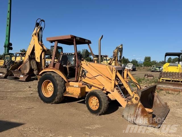 CASE 580 Backhoe loaders