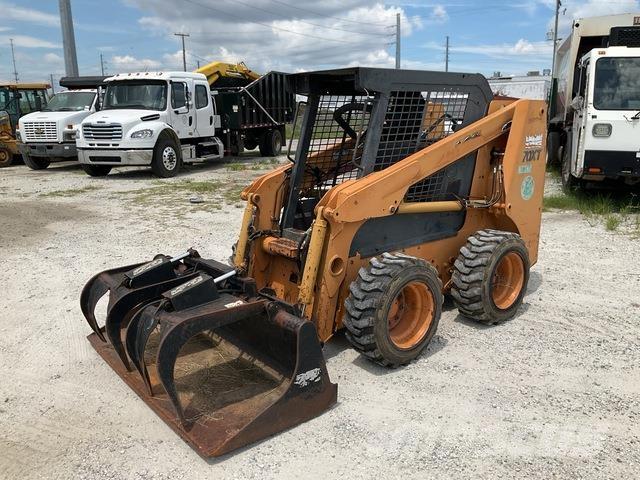 CASE 70XT Skid steer loaders