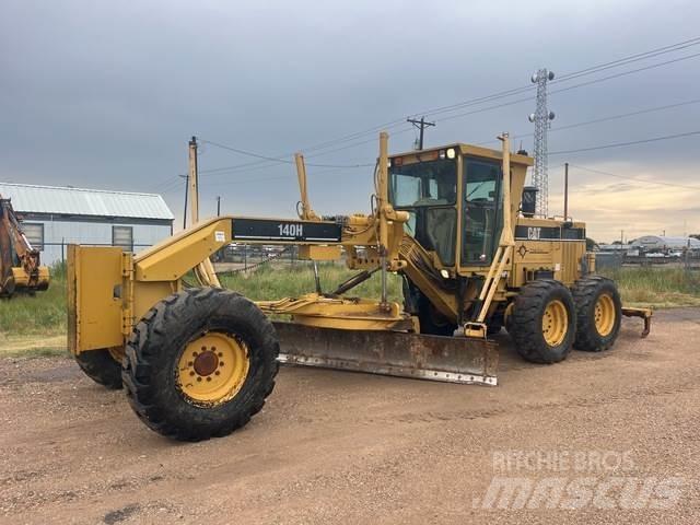 CAT 140H Graders