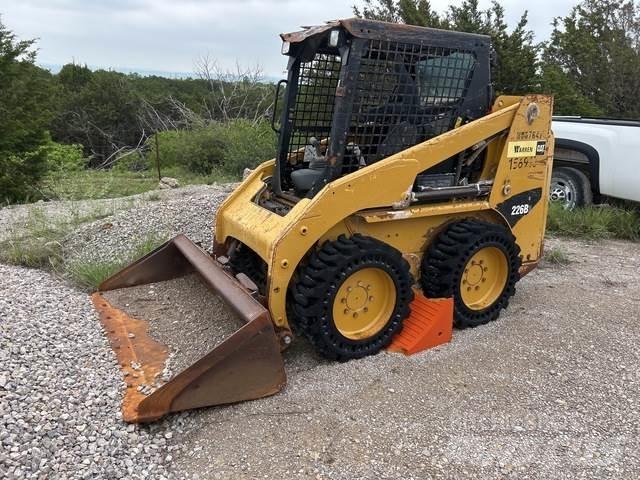 CAT 226B3 Skid steer loaders