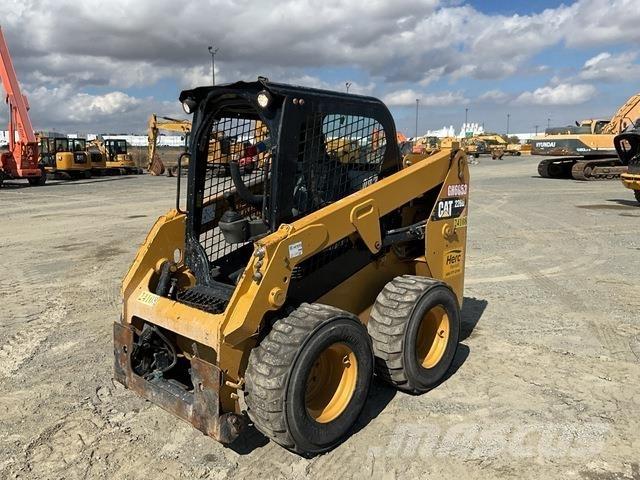 CAT 226D Skid steer loaders
