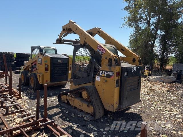 CAT 239D Skid steer loaders
