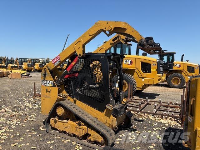 CAT 239D Skid steer loaders