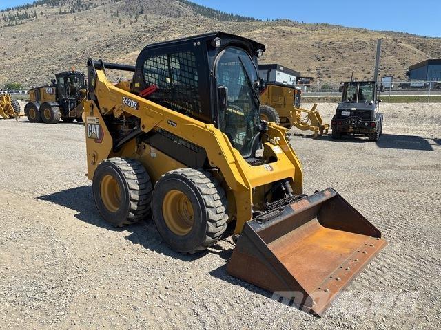 CAT 242D3 Skid steer loaders