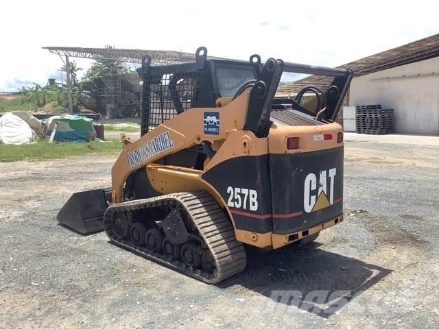 CAT 257B Skid steer loaders