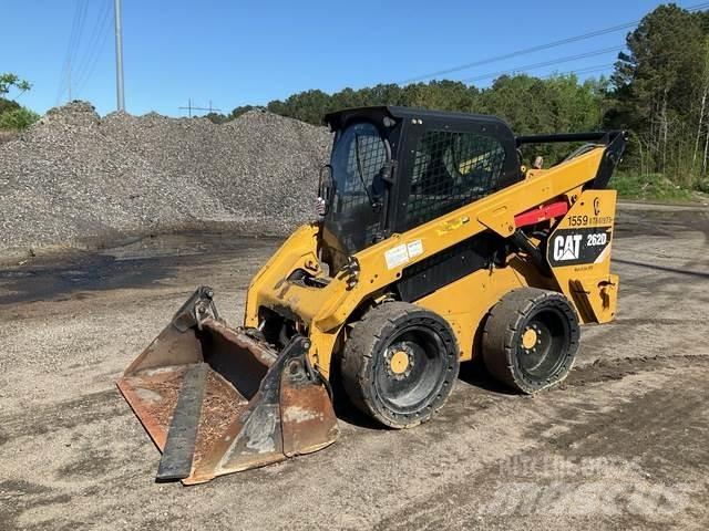 CAT 262D Skid steer loaders