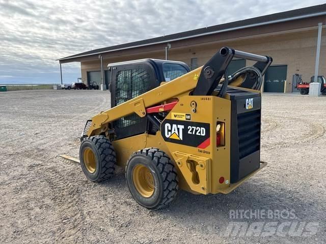 CAT 272D Skid steer loaders