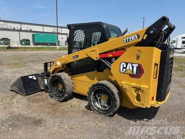CAT 272D3 Skid steer loaders