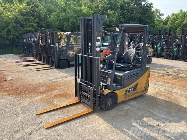 CAT 2ET3000 Electric forklift trucks