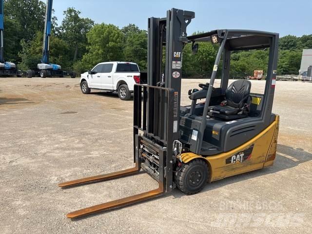 CAT 2ET3000 Electric forklift trucks
