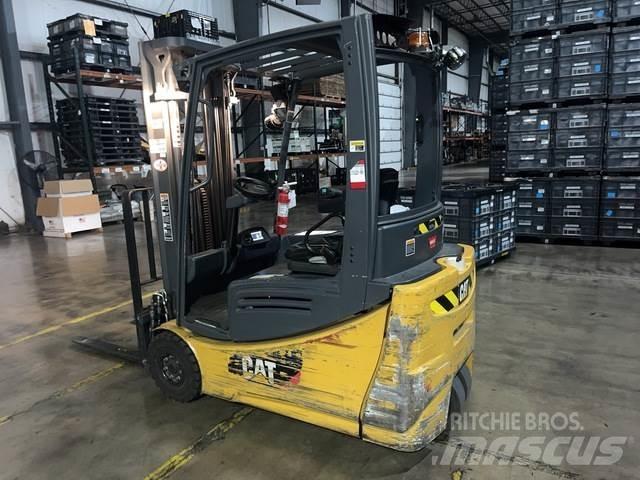 CAT 2ET3000 Electric forklift trucks