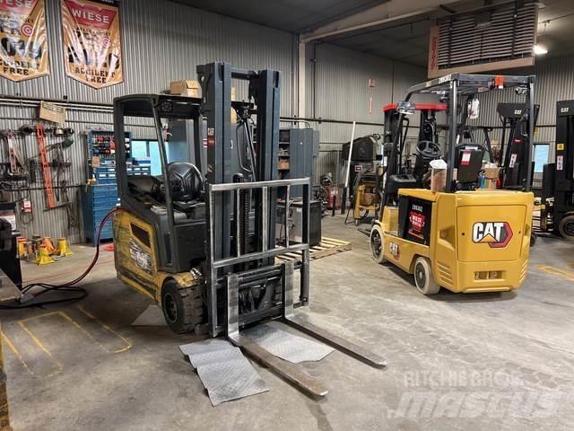CAT 2ET4000 Electric forklift trucks