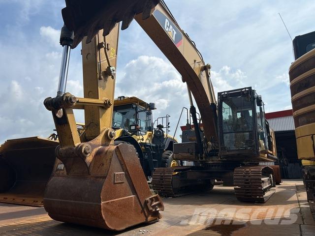 CAT 320E-2 Crawler excavators