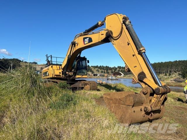 CAT 345B Crawler excavators