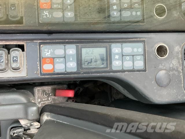 CAT 345CL Demolition excavators