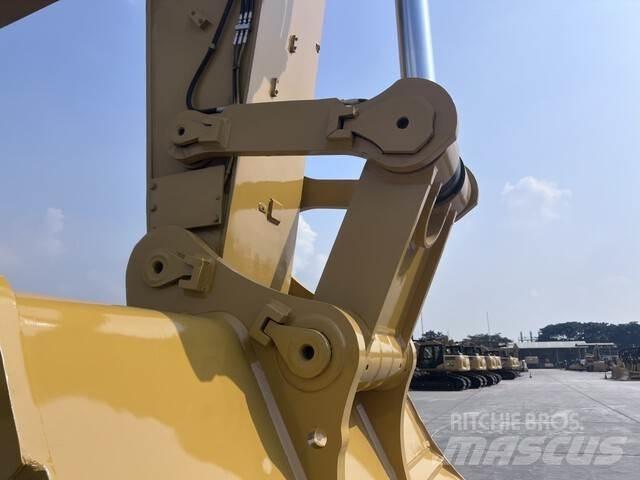 CAT 395 Crawler excavators