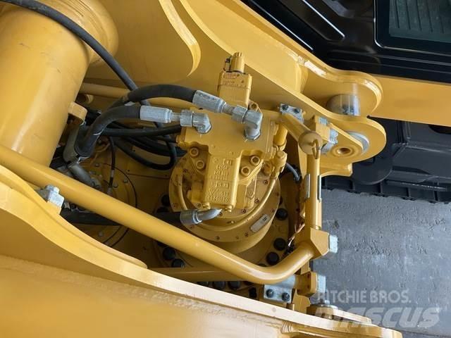 CAT 395 Crawler excavators