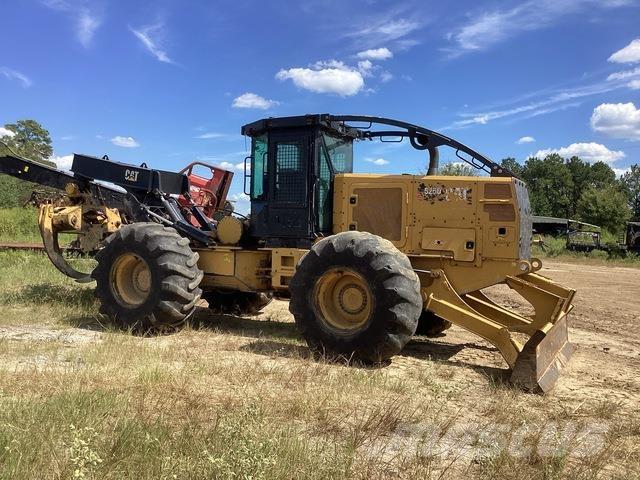 CAT 525D Skidders
