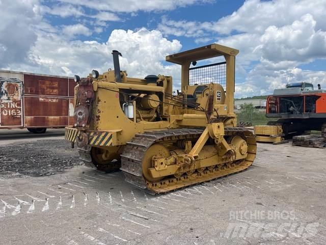 CAT 572G Pipelayer dozers