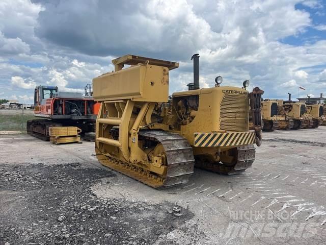 CAT 572G Pipelayer dozers