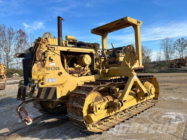 CAT 572G Pipelayer dozers