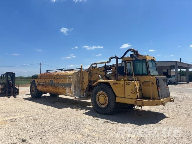 CAT 613C Water tankers