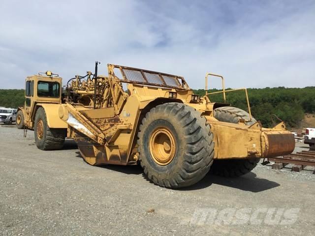 CAT 621G Scrapers