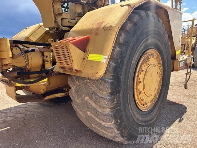 CAT 633E Scrapers