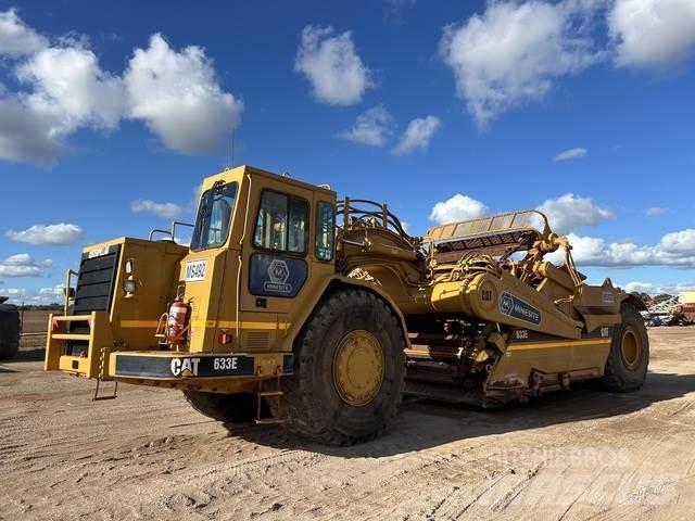 CAT 633E Scrapers
