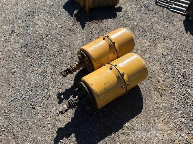 CAT 657E Transportation - Others