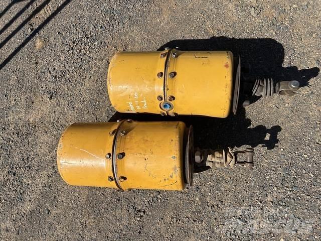 CAT 657E Transportation - Others