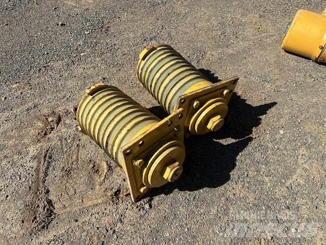 CAT 657E Transportation - Others