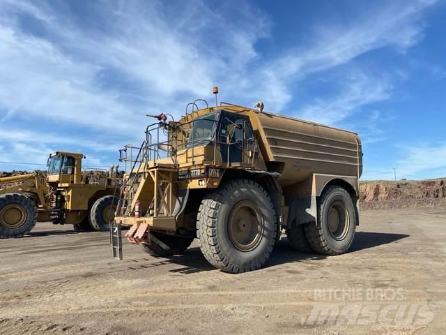 CAT 777D Water tankers