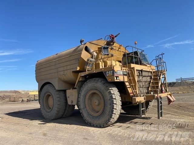 CAT 777D Water tankers