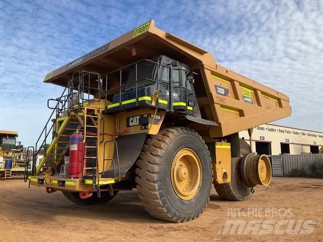 CAT 785D Articulated Dump Trucks (ADTs)