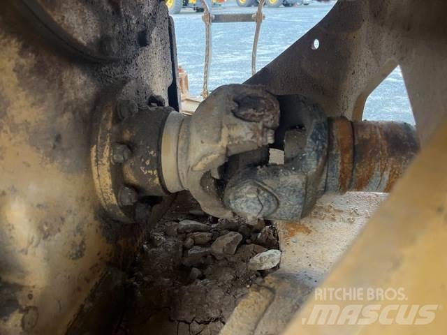 CAT 815B Construction - Others