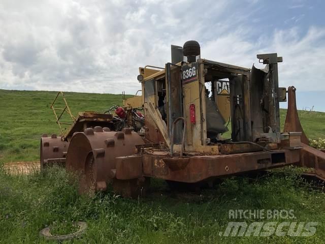 CAT 826G Soil compactors