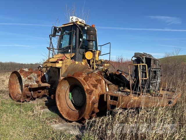 CAT 826G Soil compactors