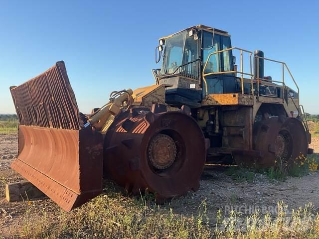 CAT 826H Soil compactors