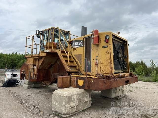 CAT 836G Soil compactors