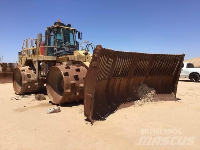CAT 836G Soil compactors